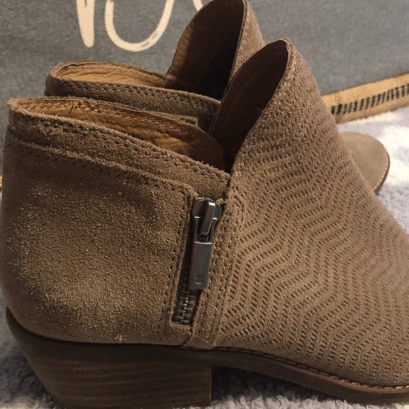 Lucky Brand - Picture 4 of 5